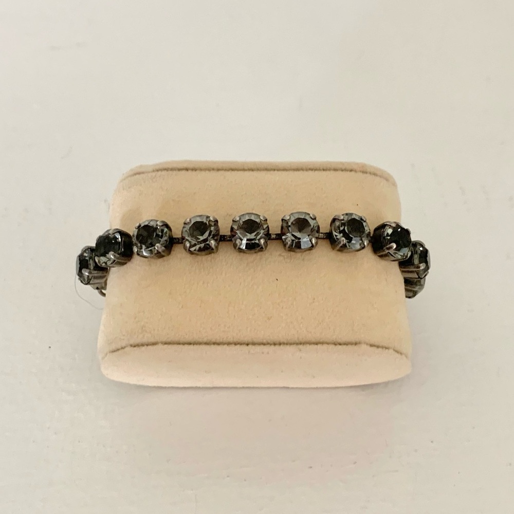 Sabika Fun Size Gray Bracelet Winter 12